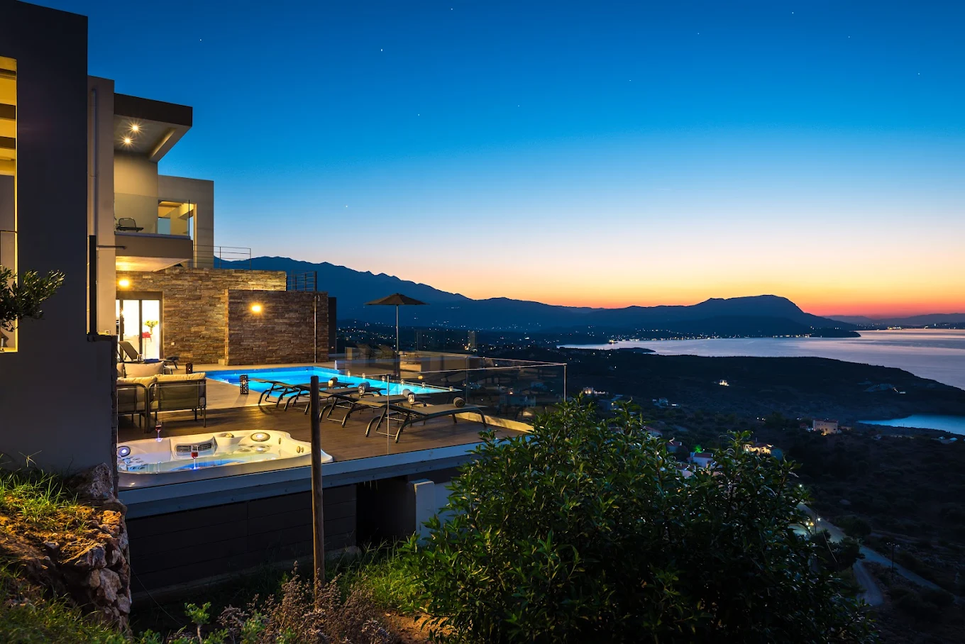 Villa Akri