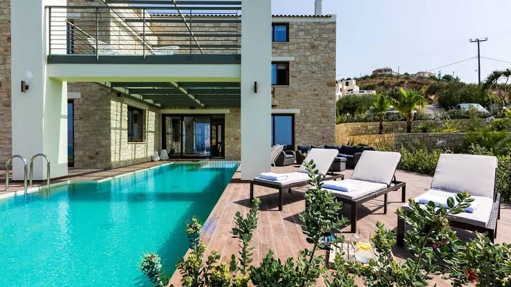 7 Bedroom | Villa Maggie | Chania
