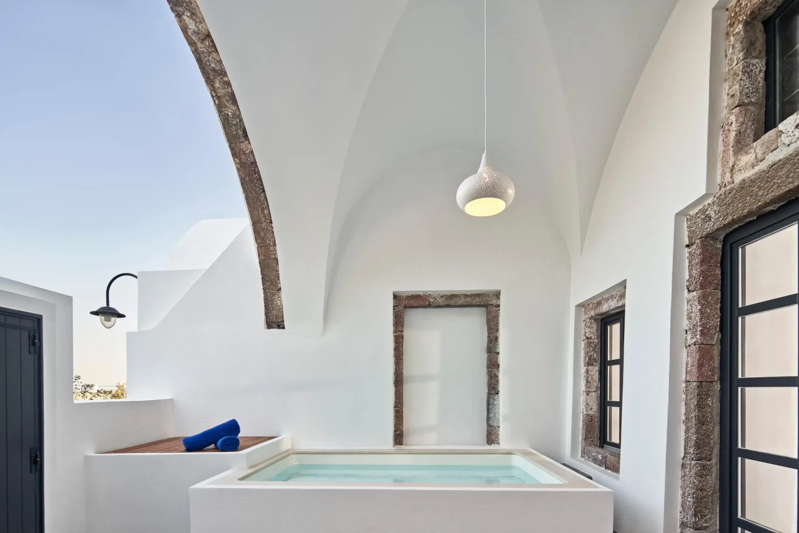 Senior Jetted Tub Suite