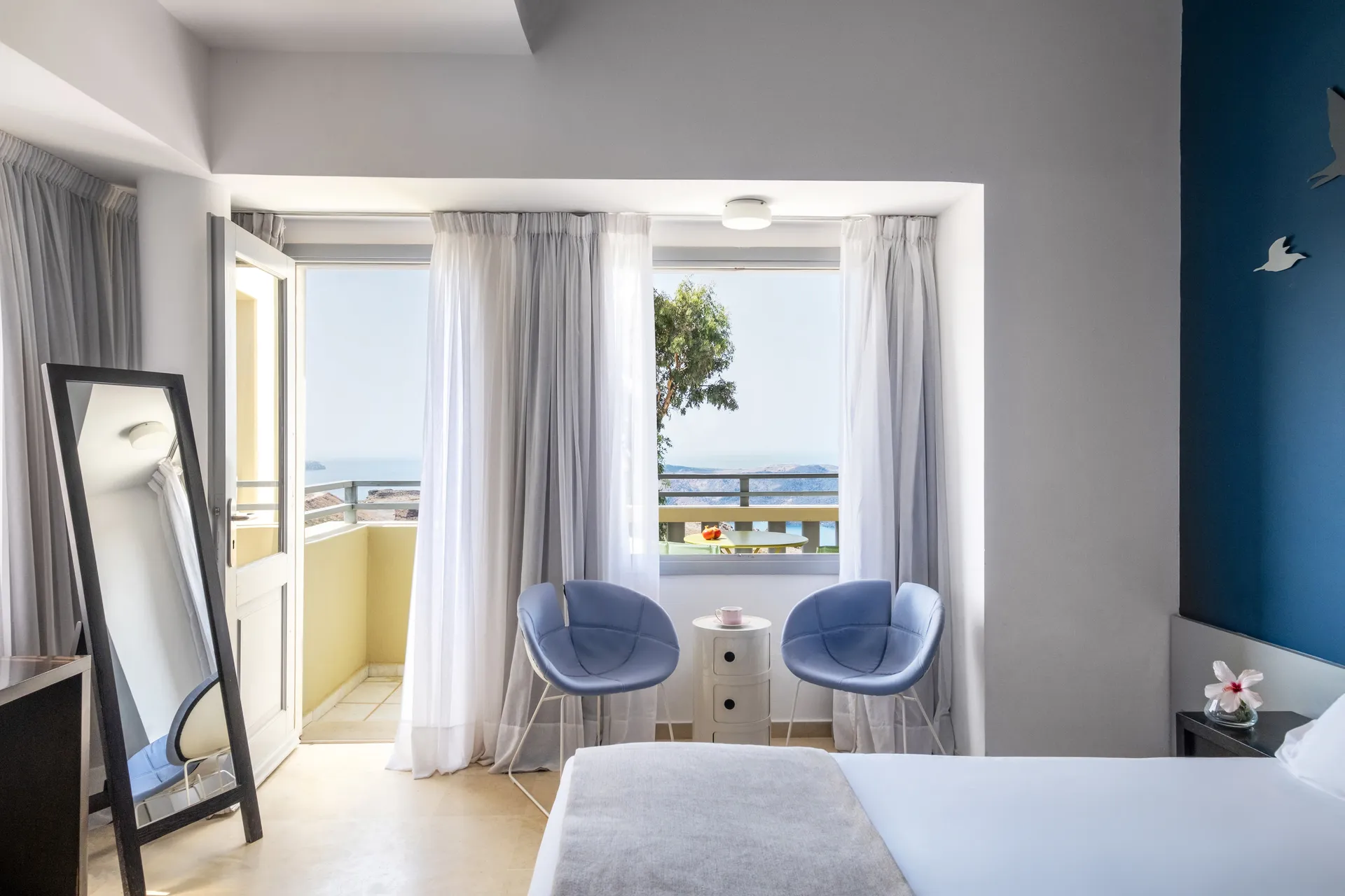 Volcano View Triple Room