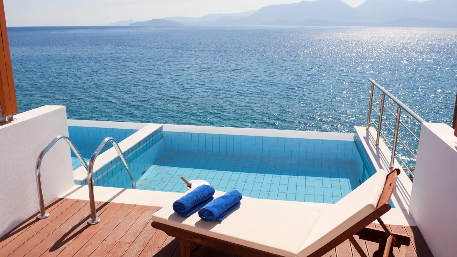 Superior Double Sea View Private Pool