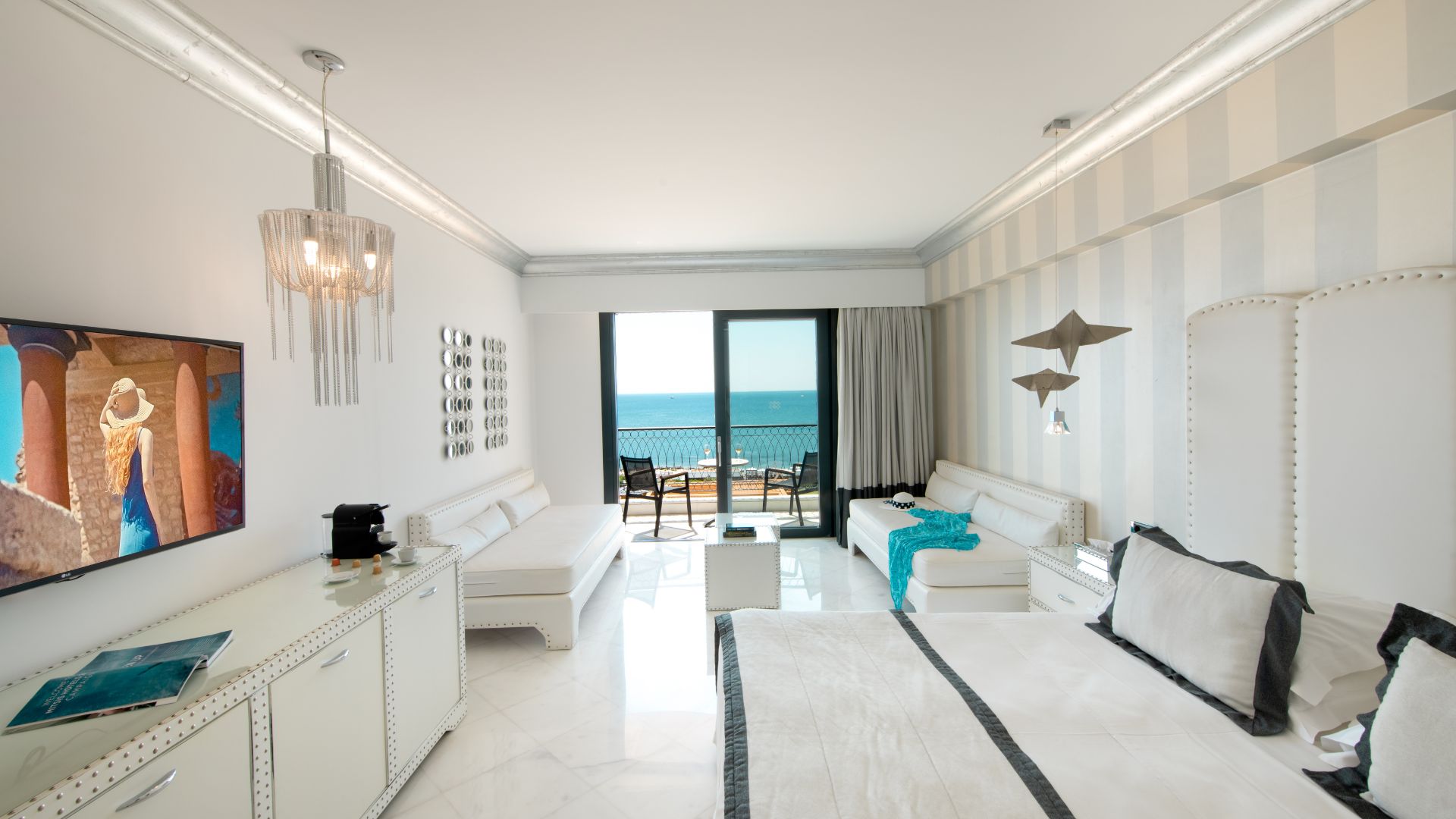 Superior Twin Room Side Sea View