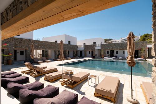 Triple Junior Suite with Private Pool