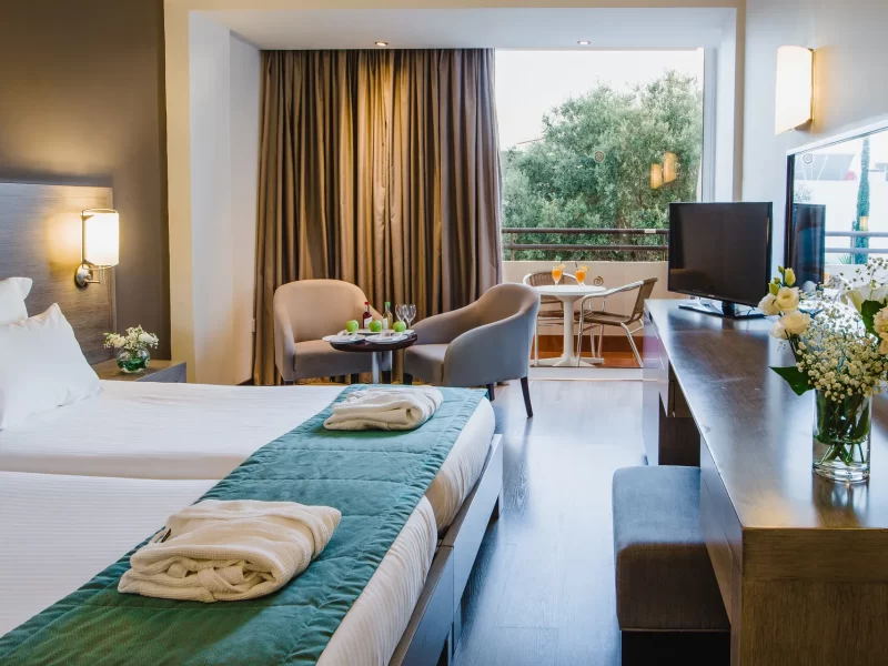 Deluxe Room with Inland View