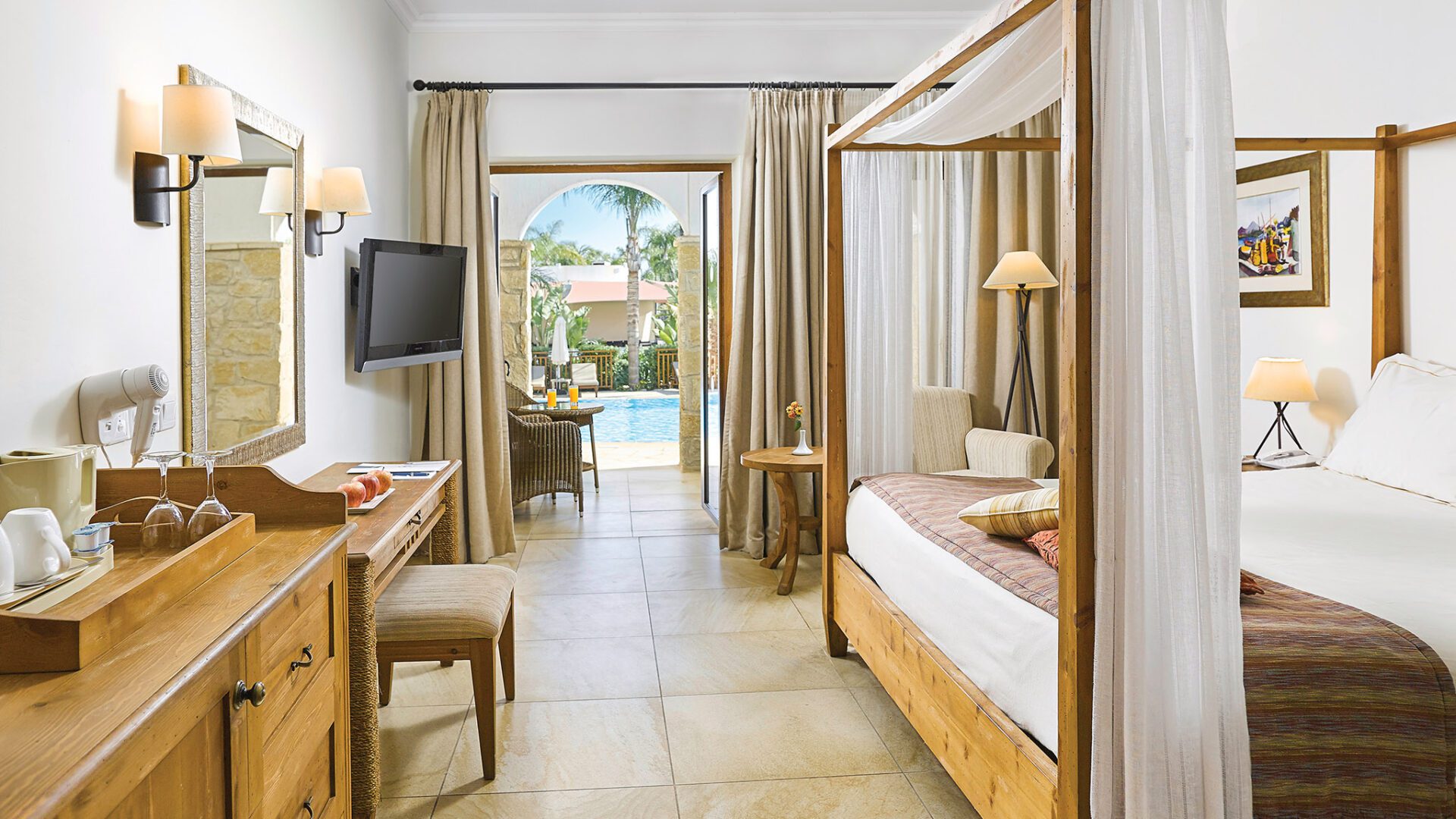 Fisherman Junior Suite with Pool and Sea view